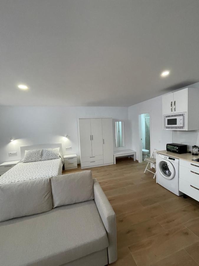 Izquierdo Roca Appartement *
